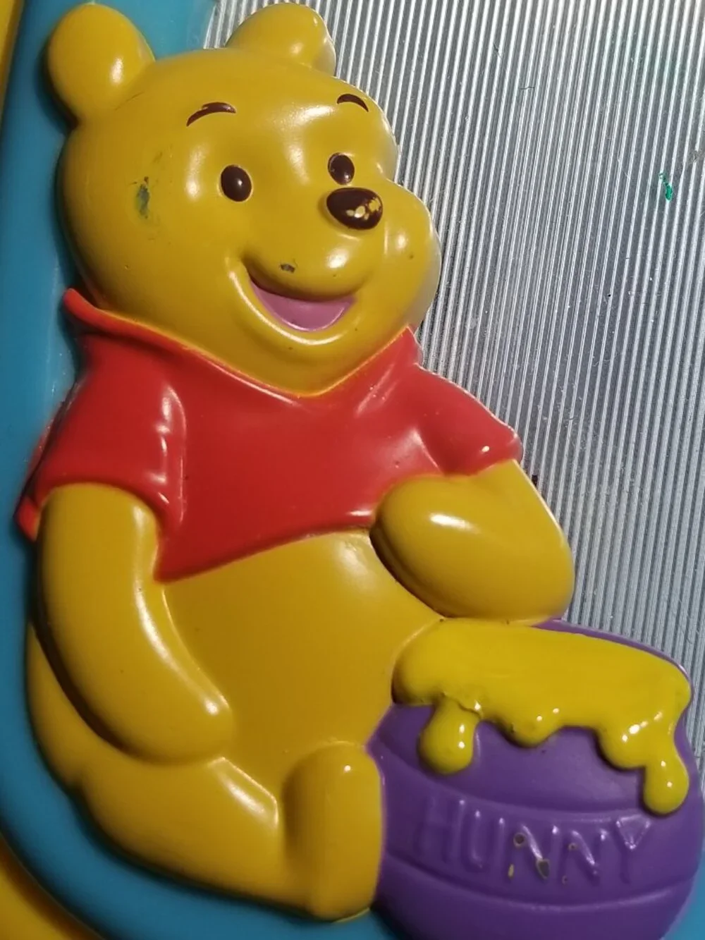 Vintage Winnie the Pooh My First TV Wind-Up Music Box PlayGo Moving Picture Toy